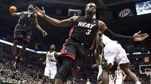 棒球与大数据预判：如何根据环境风向动态调整外野深度